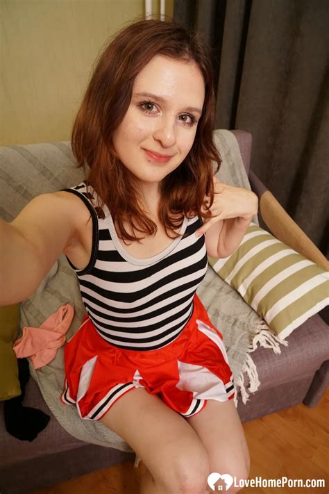 Redhead Cutie Shows Off Outfits And Gets Nude Pics Xhamster
