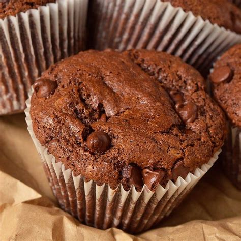 Inspired By Costco Jumbo Chocolate Muffins These Double Chocolate Chip