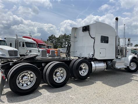 Peterbilt Tri Axle Sleeper Truck Market