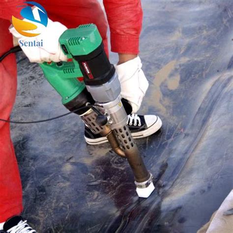 Geomembrane Welding Gun Plastic Hot Air Welding Gun 2000W Power PVC Waterproof Roll