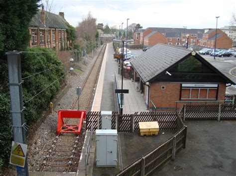 Redditch Railway Station © Rob Newman Cc By Sa20 Geograph Britain