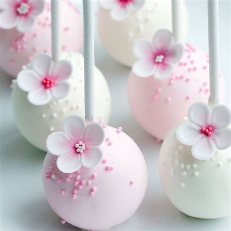 822 Best images about Cake Pops on Pinterest | Brownie pops, Cakepops ...