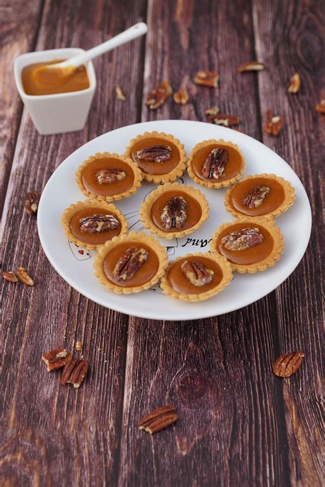 Mini tartelettes caramel beurre salé noix de pécan