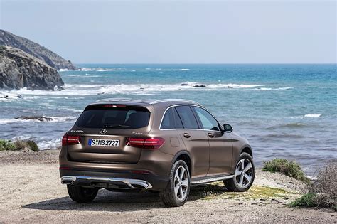 Mercedes Benz Glc X253 Specs And Photos 2015 2016 2017 2018 2019 Autoevolution