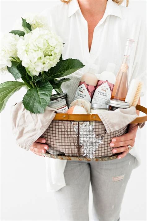 How To Create The Ultimate Pampering Mothers Day T Basket Mothers Day T Baskets Diy