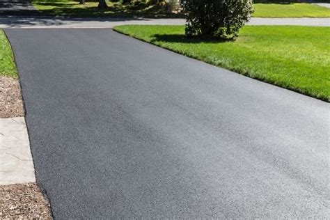 How To Seal My Asphalt Driveway DIY - Knowledge World Today