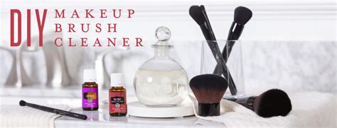 DIY Makeup Brush Cleaner | Young Living Essential Oils