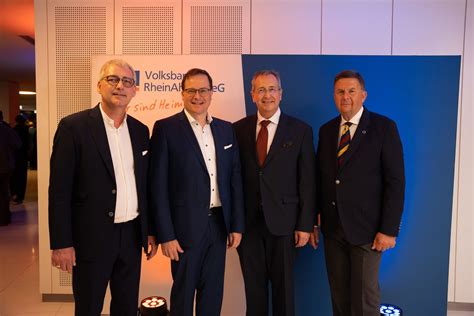 Volksbank Rheinahreifel Eg Beschlie T Fusion Mit Der Vr Bank Rhein