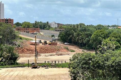 Obra Da Ponte Que Ir Ligar Os Bairros De Altiplano E Cidade