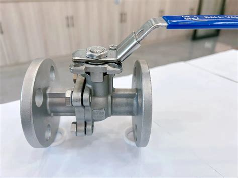 Lever Operated Gb Iso Pn Pn Flanged Steam Jacketed Ball Valve