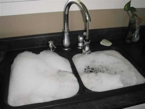 Easy Ways to Unclog Your Kitchen Sink Drain