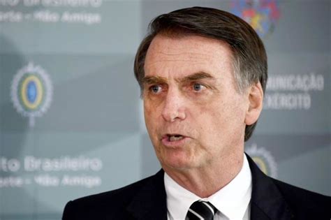 Brasil Acusaron A Jair Bolsonaro Por Lavado De Dinero Y Asociación