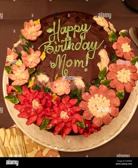 Top 999 Happy Birthday Mom Cake Images Amazing Collection Happy