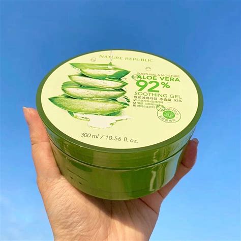 Gel nha đam Nature Republic Aloe Vera 92 Soothing Gel 300ml Bonita