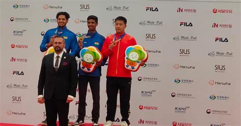 Asian Shooting CShip Indian Junior Shooters Win Four Gold Medals In