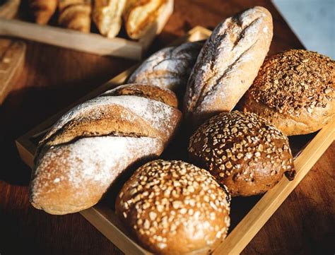 royalty  bread stock  rawpixel