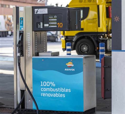 Repsol Lanza Las Primeras Gasolineras Con Combustible Renovable 100