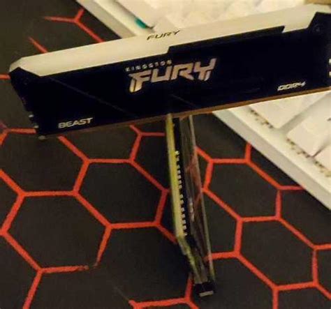 Оперативная память Kingston fury Beast Black RGB | Festima.Ru – частные ...
