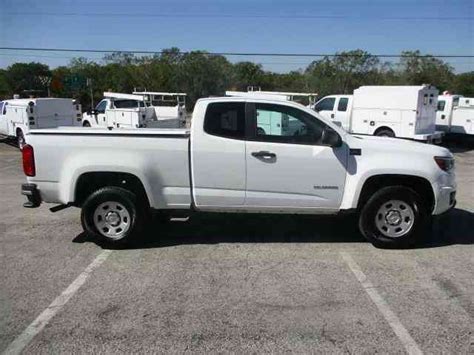 Chevrolet Colorado Extended Cab Commercial Pickups