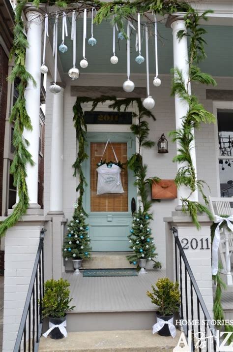 Outside Christmas Decorations For Your Front Porch