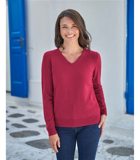 Berry Juice Cashmere Merino V Neck Knitted Sweater Woolovers Us