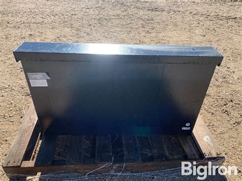 2015 John Deere Triangle Tool Box W Tools BigIron Auctions