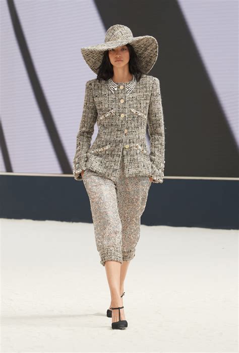 Chanel Fall 2023 Haute Couture collectionFashionela