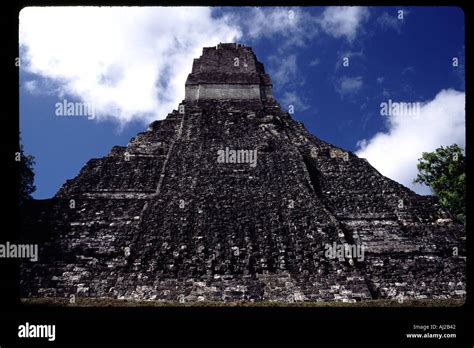 Temple Tikal Guatemala Stock Photo - Alamy