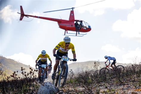 WATCH NINO SCHURTER AND ANDRI FRISCHKNECHT FIGHT FOR A CAPE EPIC WIN IN