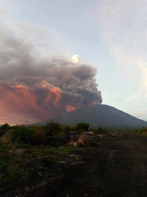 Thousands Flee Agung As Bali Volcano Erupts Sending Plumes Of Ash And