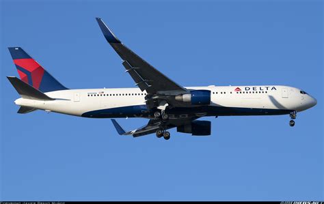 Boeing 767 332er Delta Air Lines Aviation Photo 7015603