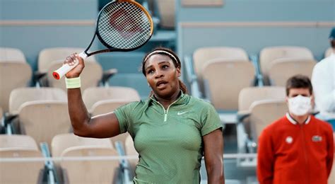 Serena Williams Playing Tennis Olympics