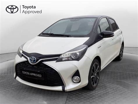 Vendo Toyota Yaris 1 5 Hybrid 5 Porte Trend Usata A Torino Codice