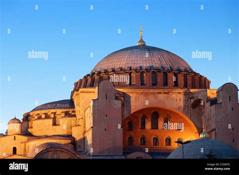 Byzantine architecture hagia sophia church hi-res stock photography and ...