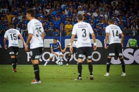 Corinthians sofre grande perda e aumenta chances de vitória do Cruzeiro