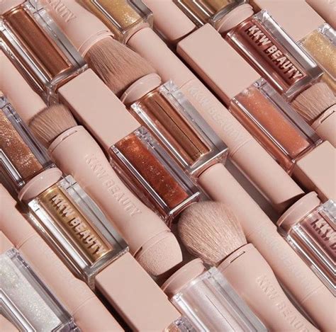 Kkw Beauty Cosmetics Kim Kardashian West Kkw Beauty Beauty Beauty