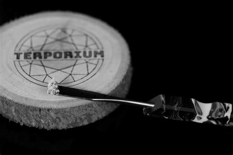 Terporium Dab Tools & Dabbers: Precision Crafted Katanas, Damascus Tools & More