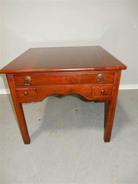 Transitional Design Online Auctions Lexington End Table