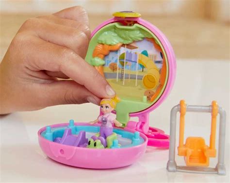 Polly Pocket Tiny Compacts Asst Wholesale