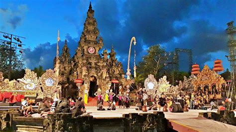 Bali Arts Festival 2022, Balinese Culture Parade & Venue - IdeTrips