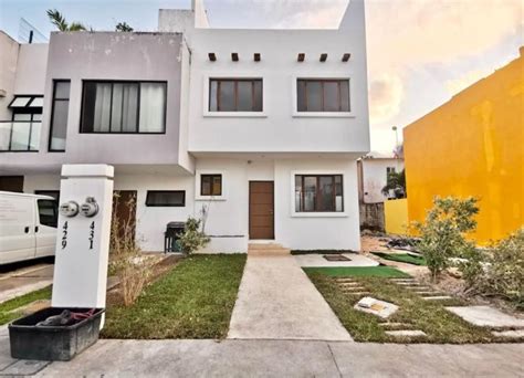 Casa En Venta En El Cantil Lamudi Mx