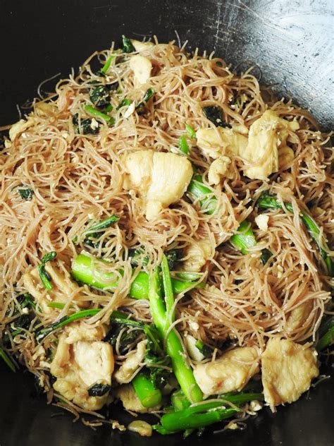 Receta De Fideos Pad See Ew Con Pollo Saludables