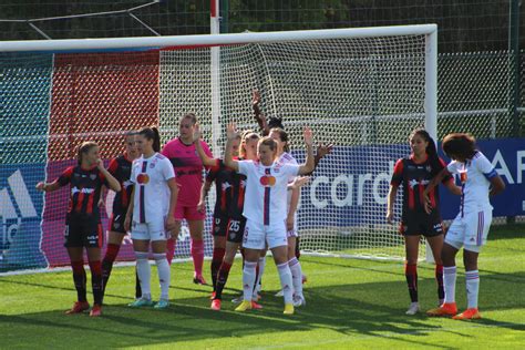 Coupe de France féminine Victoria Beyer au sifflet dOL Fleury