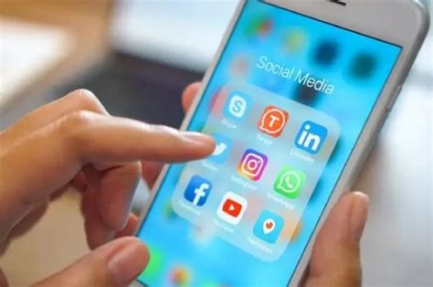 5 Aplikasi Media Sosial Fb Dan Twitter Android Non Official Untuk Akses