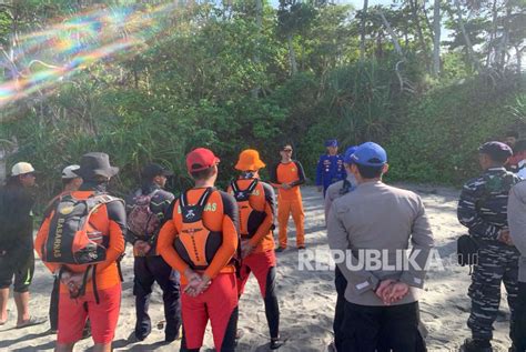 Sar Gabungan Terus Cari Wisatawan Tenggelam Di Pantai Manalusu Garut