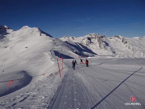 Christmas Skiing | Best Christmas Ski Resorts | Peak Retreats