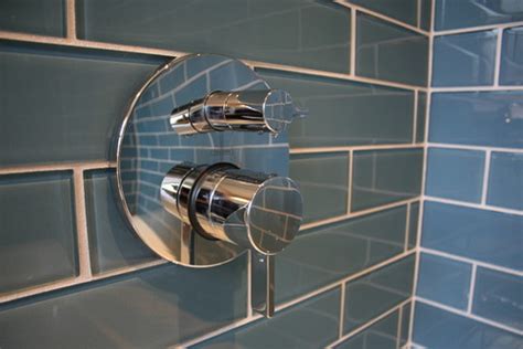 Can Glass Tiles Be Used In A Shower Glass Designs