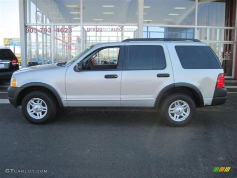 Silver Birch Metallic Ford Explorer Xls X Photo