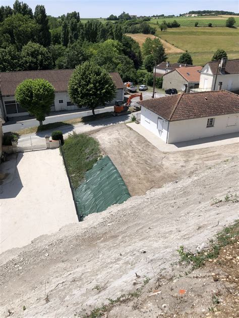 Sécurisation du talusplace du château à Blanzac 16 SNGC groupe