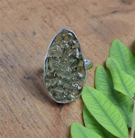 Solid Sterling Silver Lab Green Moldavite Ring Us C Eur